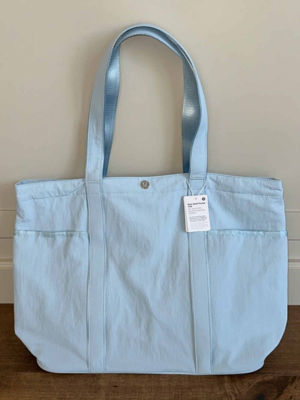 Lululemon Daily Multi-Pocket Tote Bag 20L- Foam Cloud NEW
